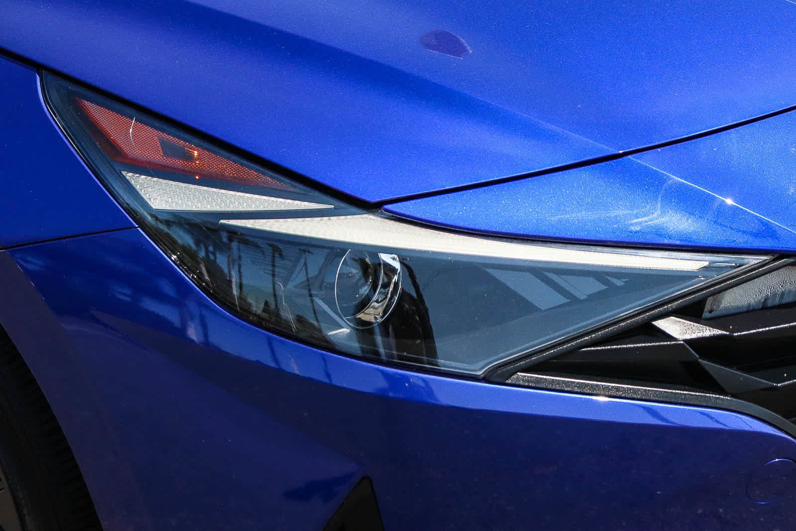 Used 2023 Hyundai Elantra SEL FWD image 4