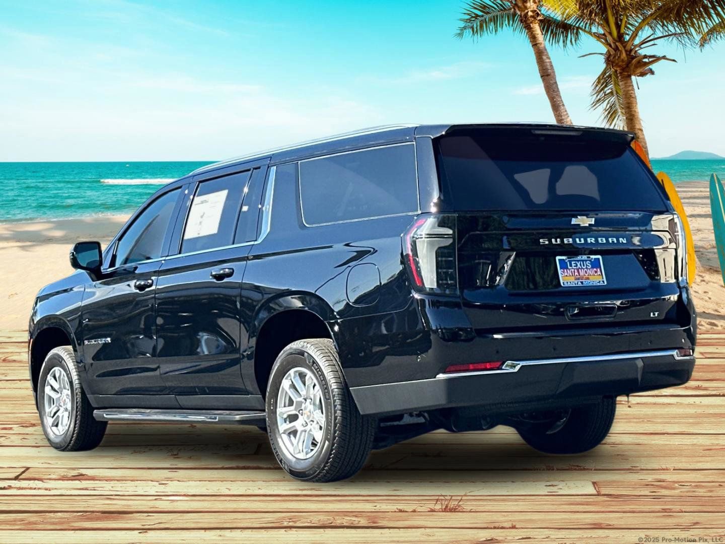 Used 2026 Chevrolet Suburban LT w/ Comfort Package RWD image 4