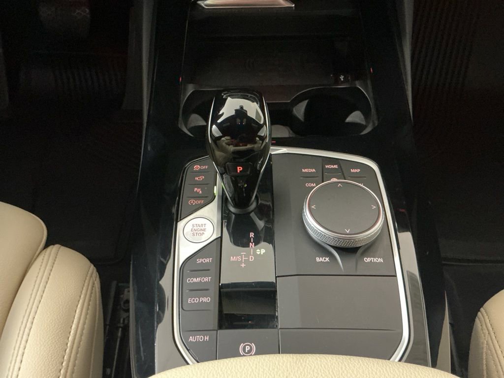 Certified 2024 BMW X3 sDrive30i w/ Convenience Package RWD image 13