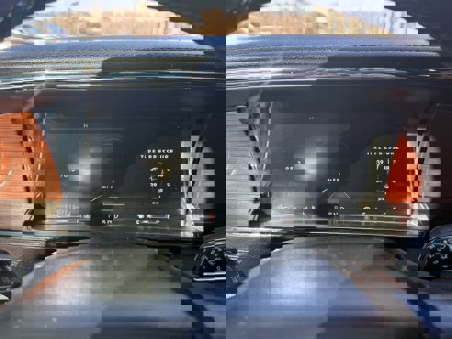 Used 2020 Lincoln Navigator Reserve w/ Luxury Package image 28