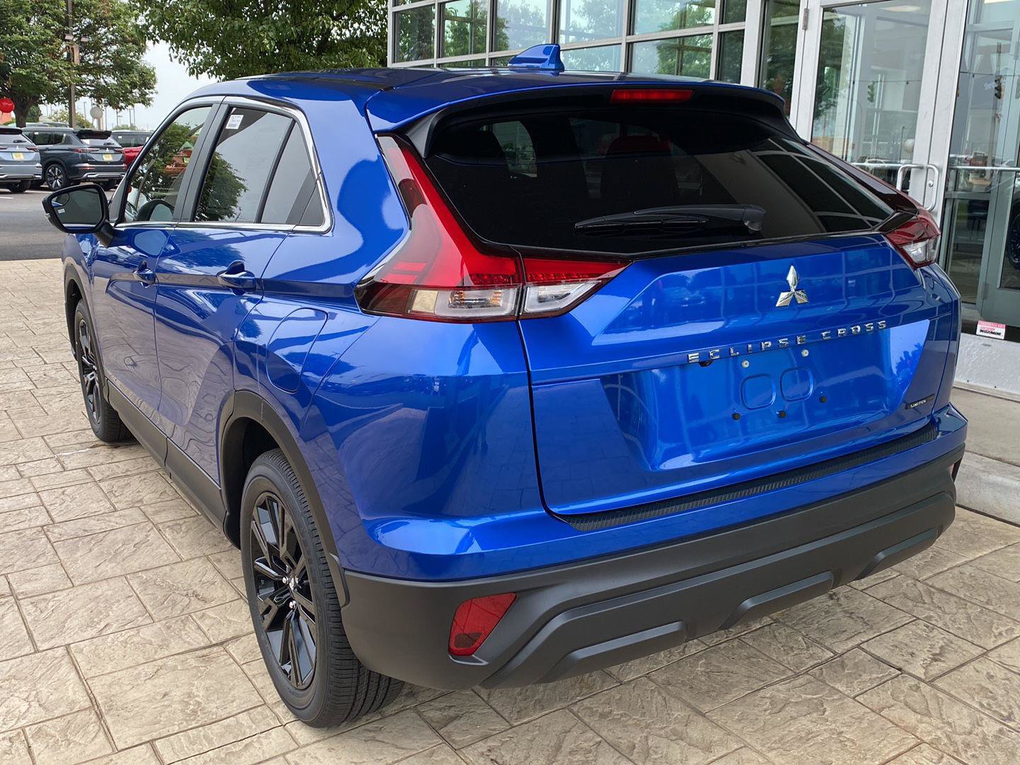 New 2026 Mitsubishi Eclipse Cross LE AWD/4WD image 5