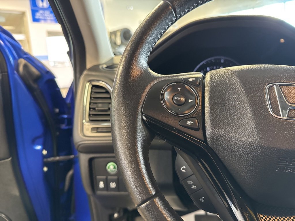 Used 2018 Honda HR-V EX-L image 17