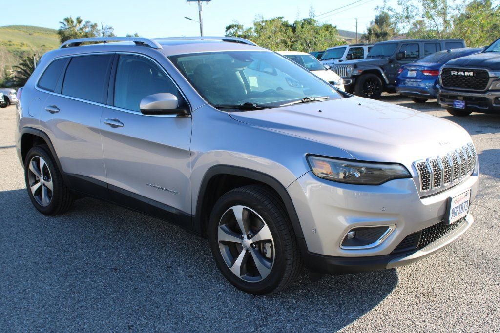 Used 2021 Jeep Cherokee Limited image 3