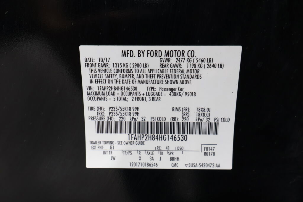 Used 2017 Ford Taurus SEL image 39