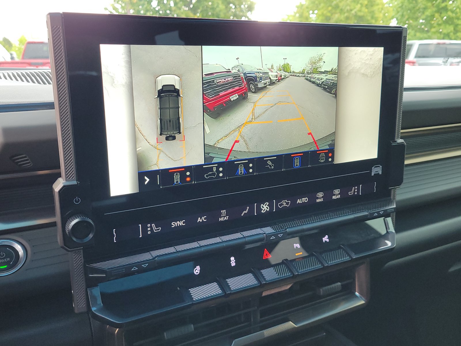 Used 2024 GMC Hummer EV 2X AWD/4WD image 19