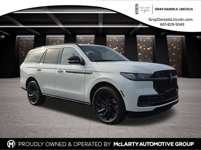 New 2026 Lincoln Navigator Reserve w/ Jet Appearance Package