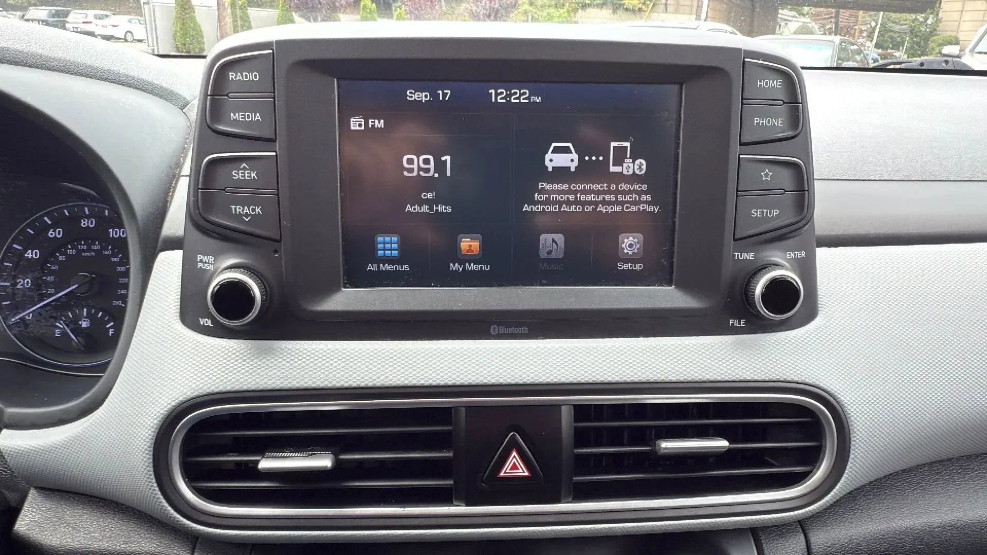 Used 2020 Hyundai Kona SE image 18