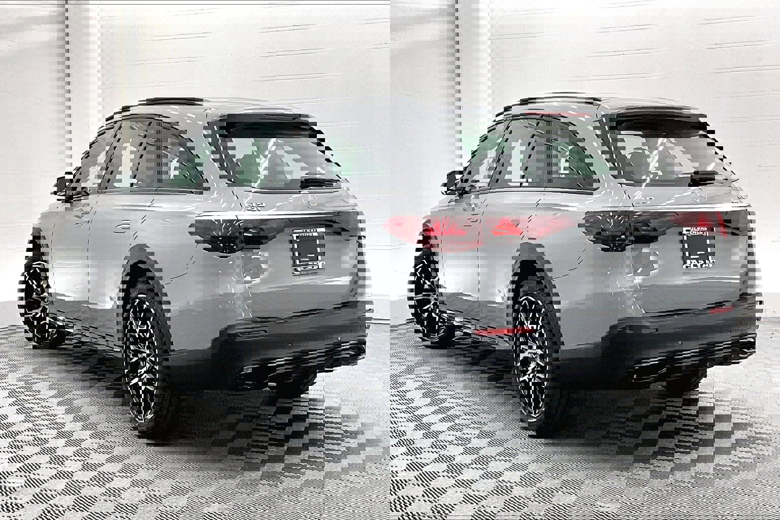 New 2025 Mercedes-Benz E 450 4MATIC All-Terrain Wagon image 2