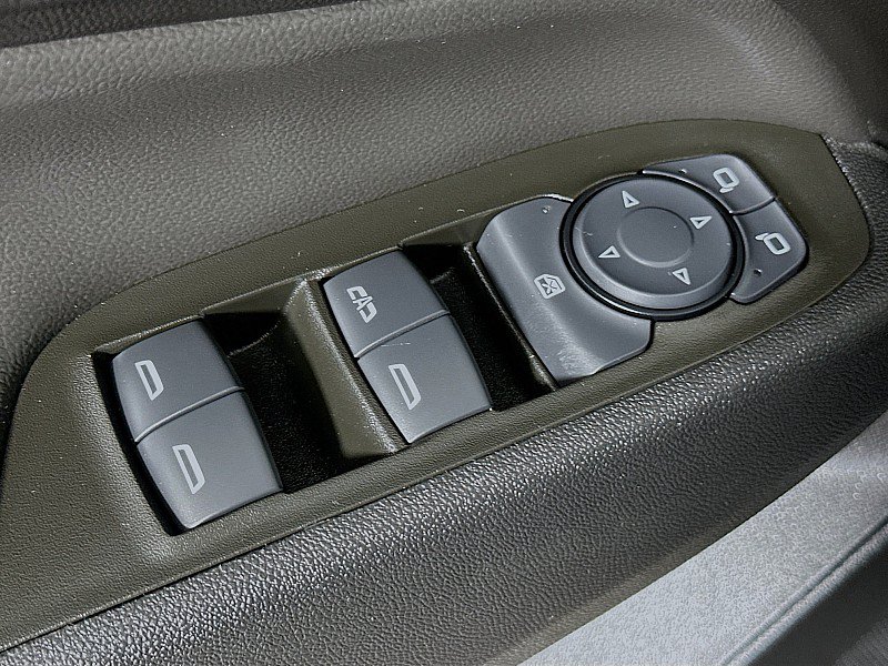 Used 2024 Chevrolet Equinox LT AWD/4WD image 18