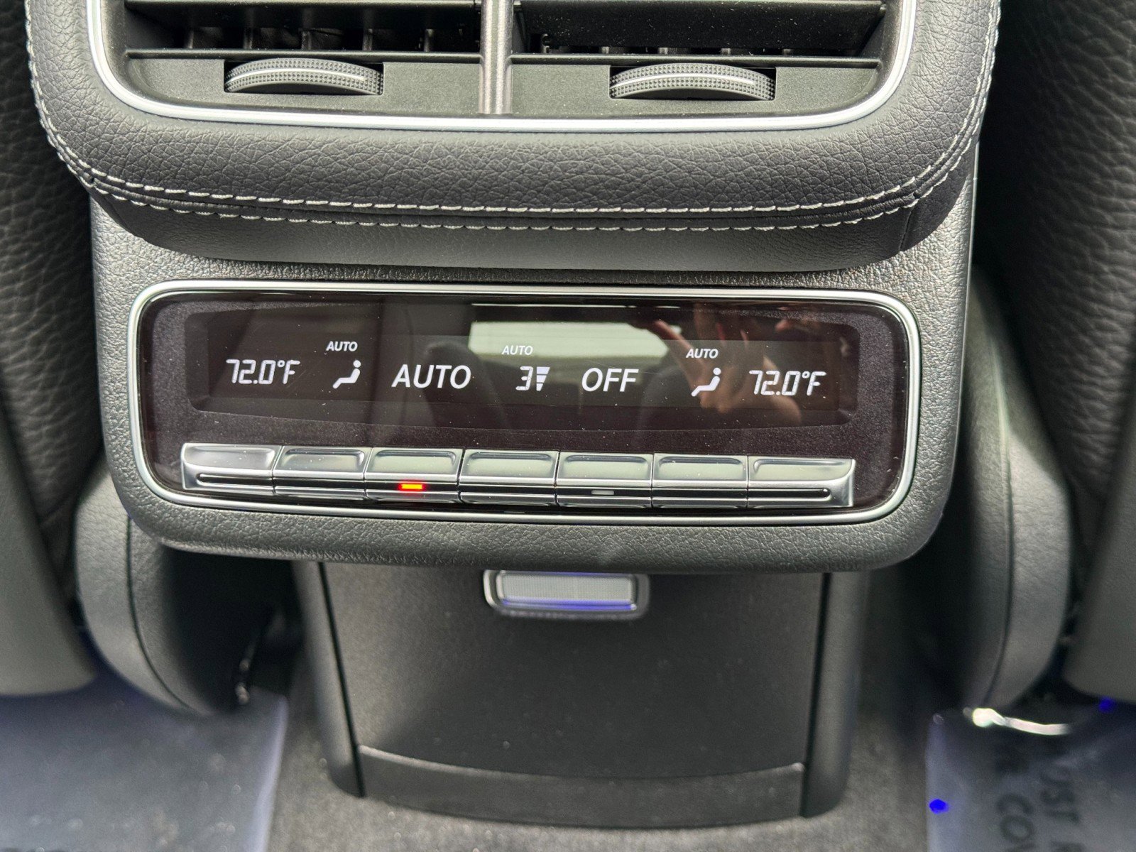 Used 2024 Mercedes-Benz GLS 450 4MATIC image 44