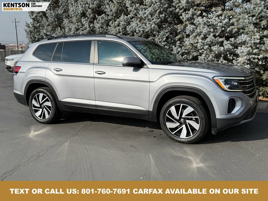 Used 2025 Volkswagen Atlas SE image 11