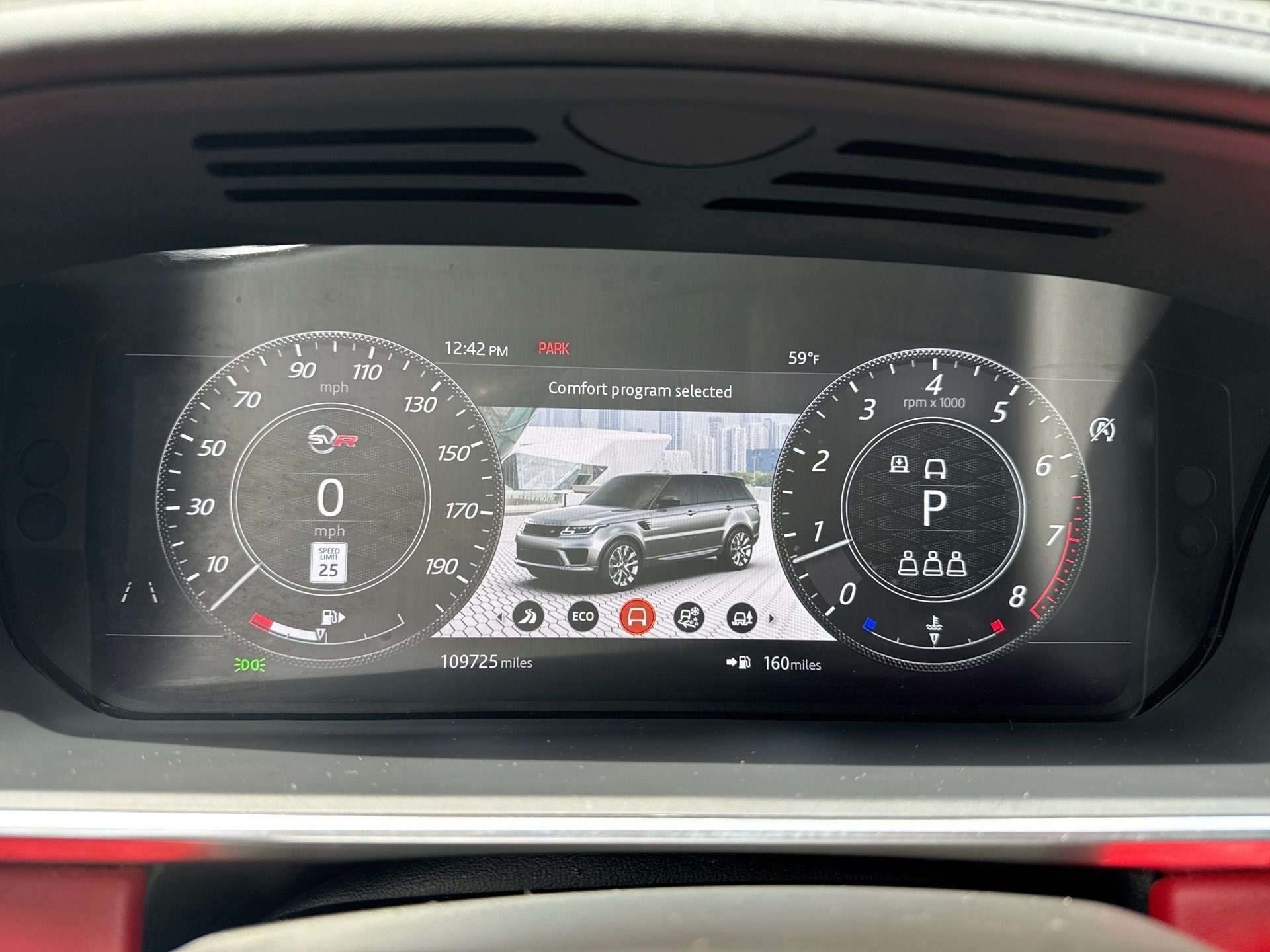 Used 2019 Land Rover Range Rover Sport SVR AWD/4WD image 10