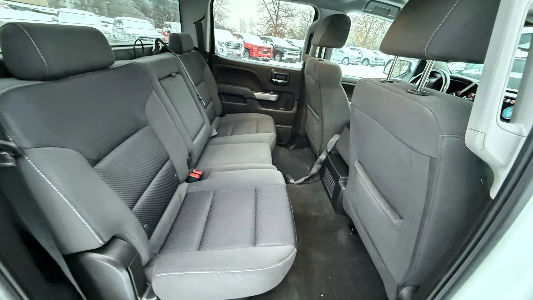 Used 2018 Chevrolet Silverado 1500 LT w/ LT Eassist Package image 30