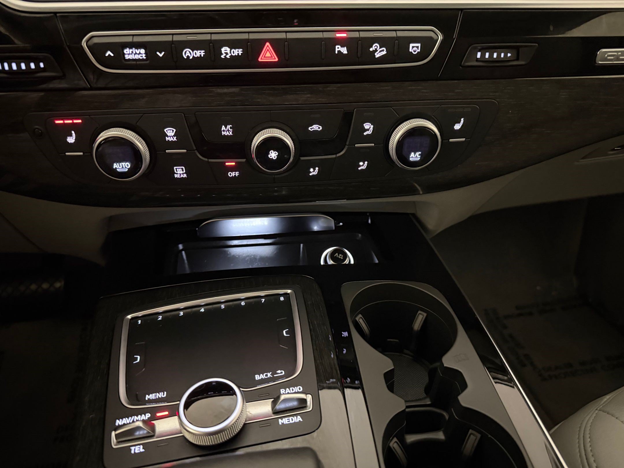 Used 2019 Audi Q7 3.0T Premium AWD/4WD image 20