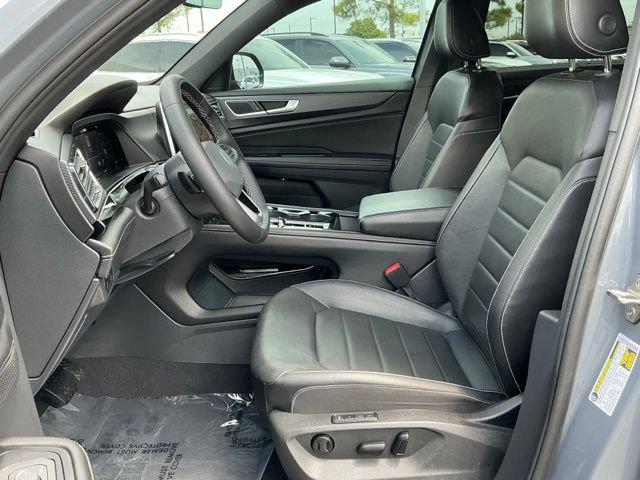 Certified 2024 Volkswagen Atlas Cross Sport SEL AWD/4WD image 14