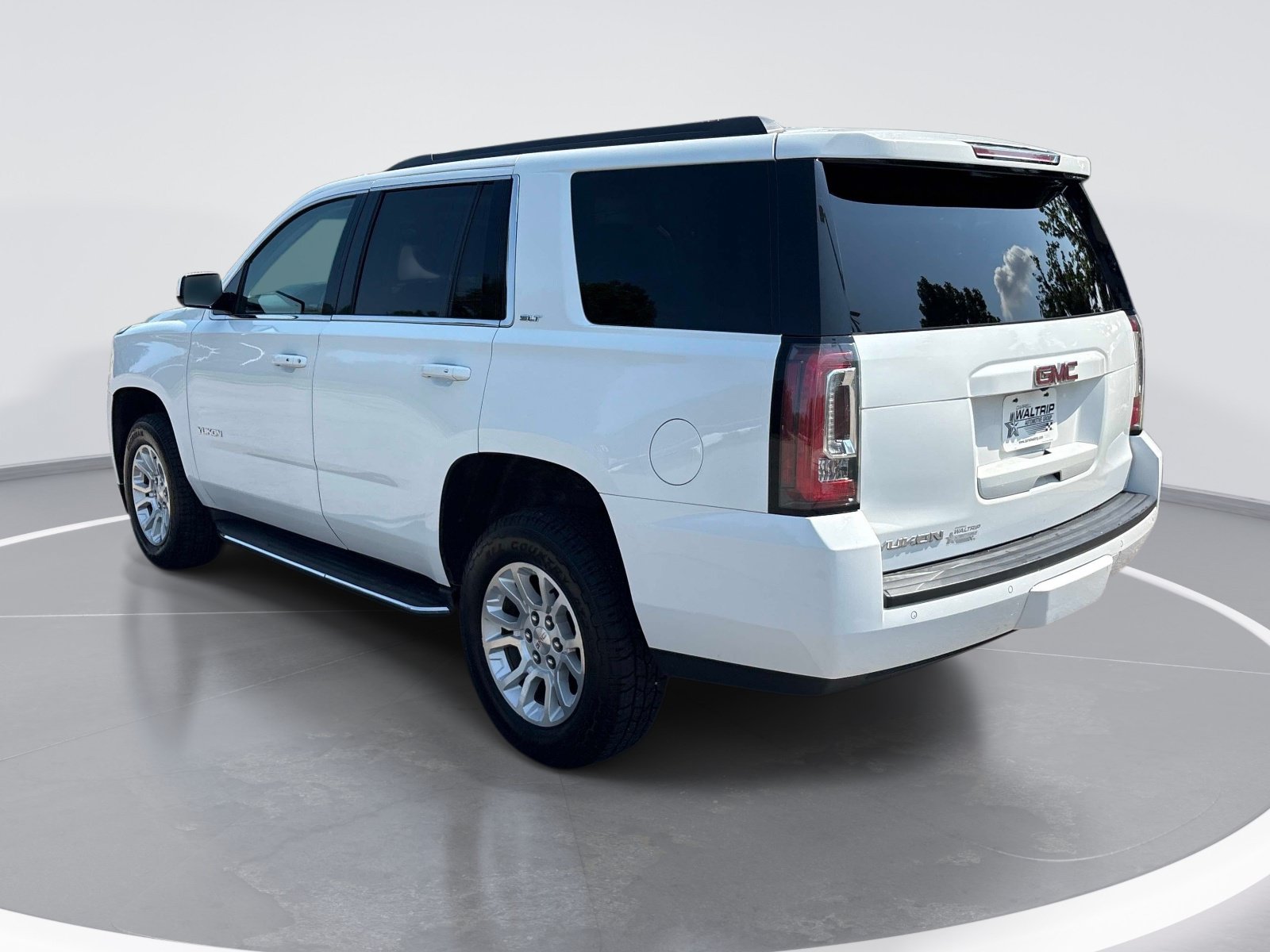 Used 2019 GMC Yukon SLT AWD/4WD image 6