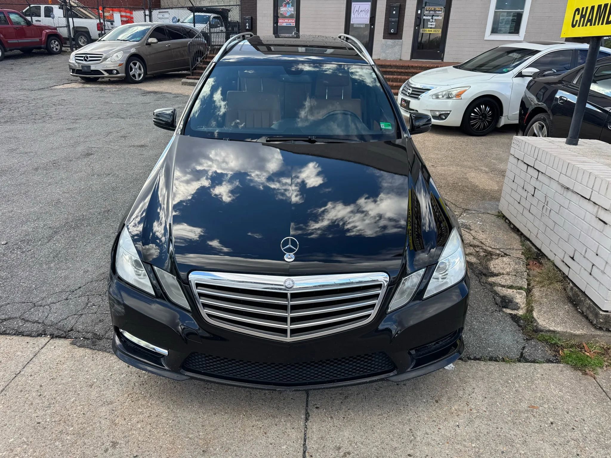 Used 2013 Mercedes-Benz E 350 4MATIC Wagon image 9