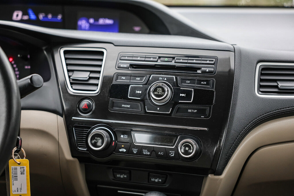 Used 2013 Honda Civic EX-L image 3