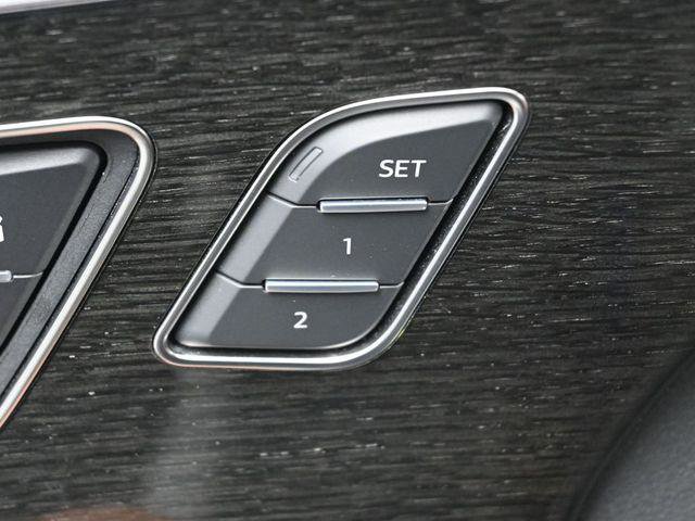 Used 2023 Audi Q7 3.0T Premium Plus w/ Premium Plus Package AWD/4WD image 15