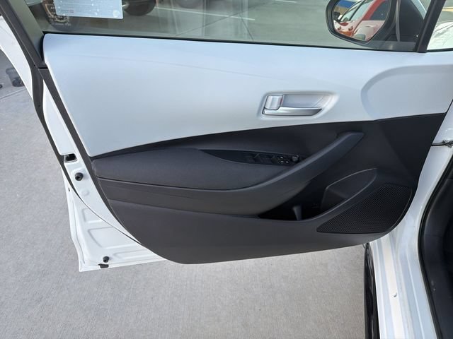 Certified 2026 Toyota Corolla SE FWD image 9