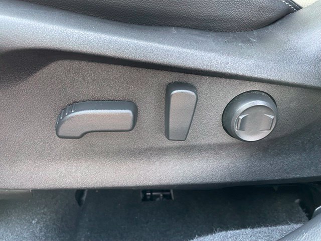 Used 2023 Subaru Forester Limited AWD/4WD image 10