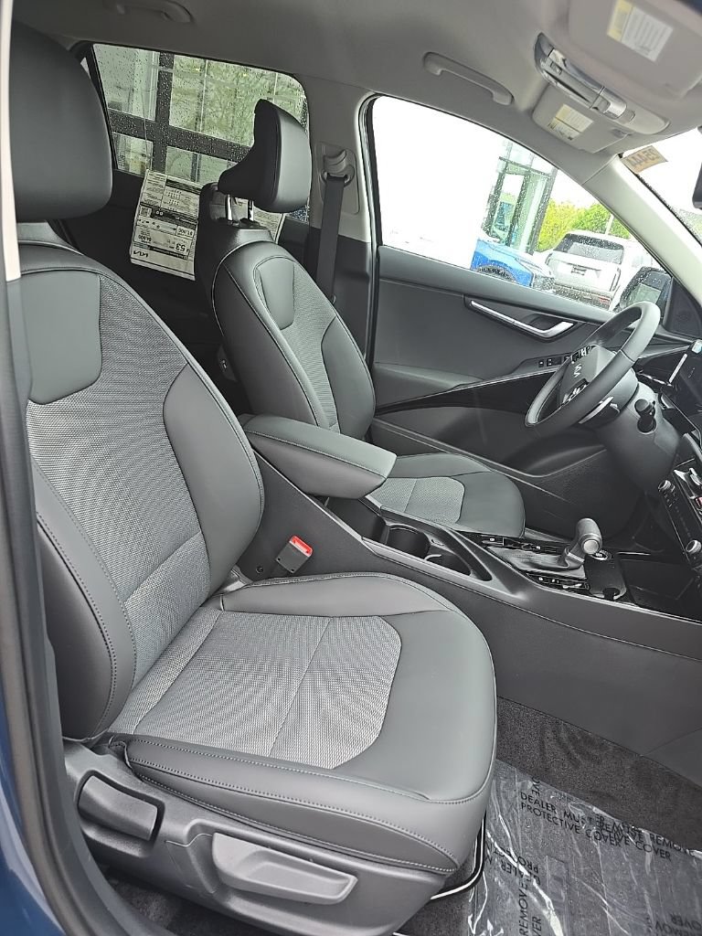 New 2025 Kia Niro EX FWD image 7