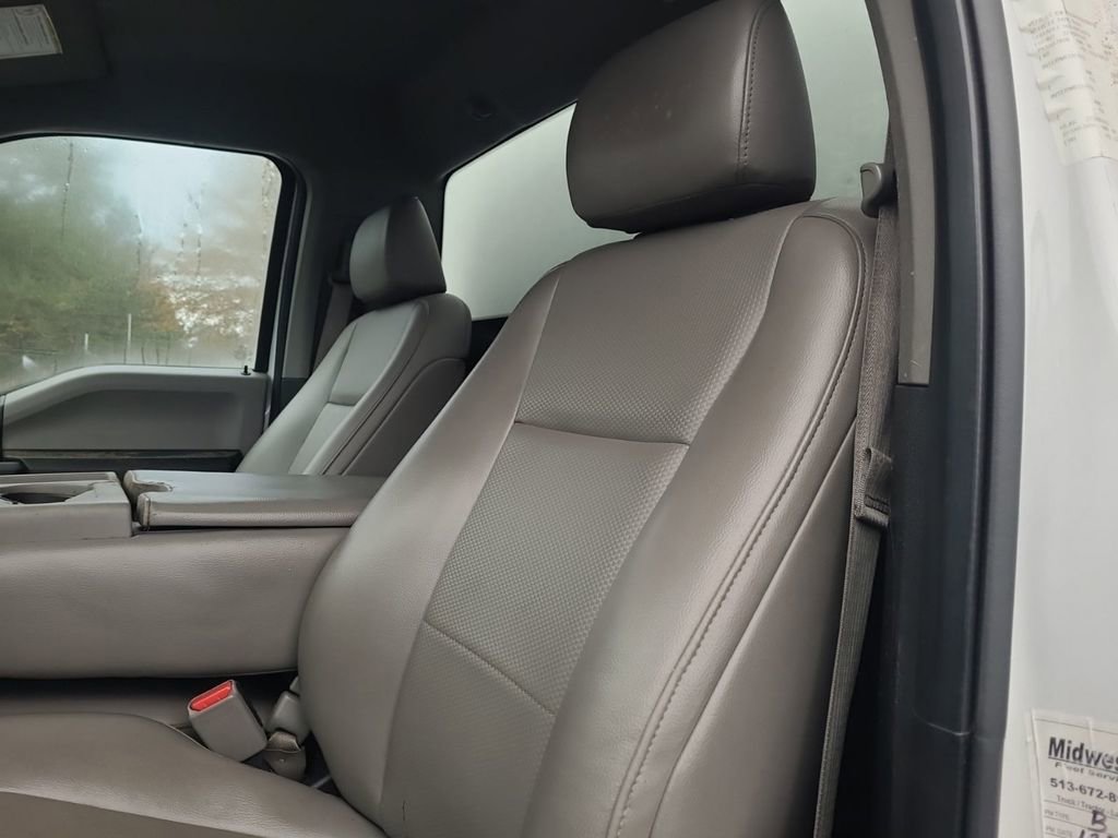 Used 2017 Ford F450 XL w/ Power Equipment Group image 12