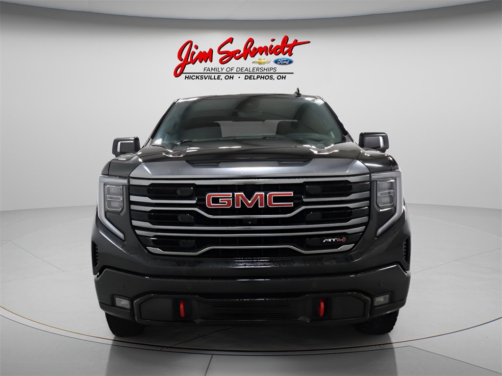 Used 2023 GMC Sierra 1500 AT4 w/ Technology Package image 3