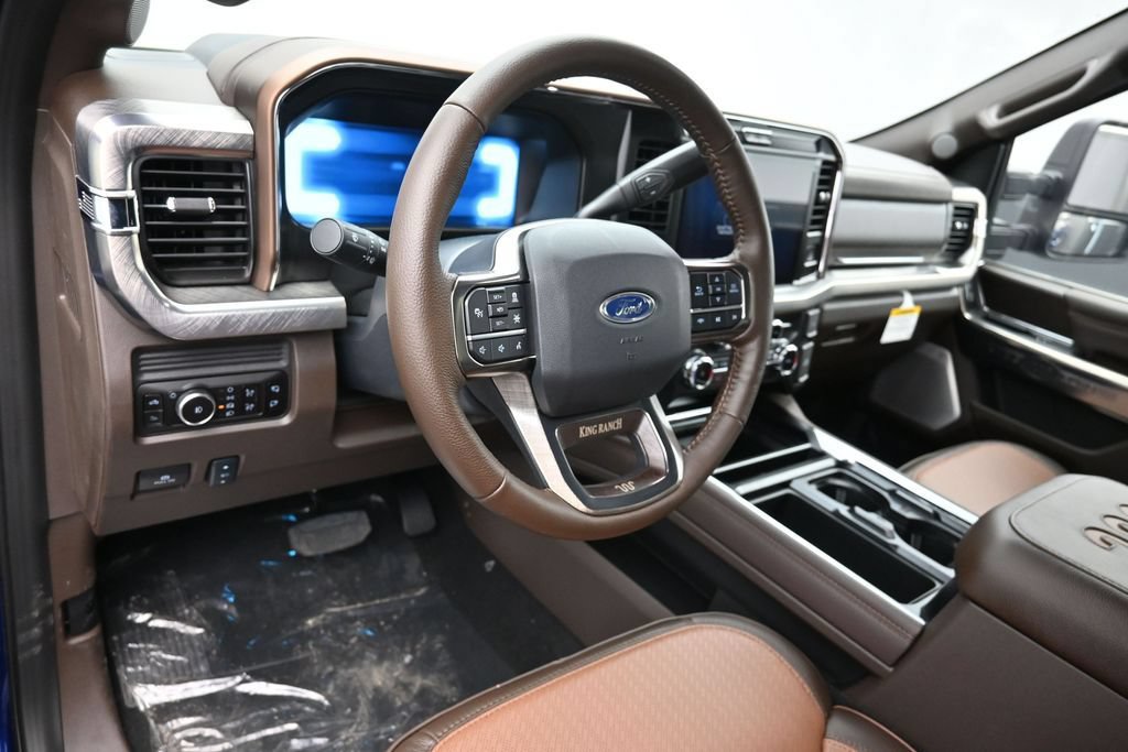 New 2026 Ford F250 King Ranch w/ FX4 Off-Road Package AWD/4WD image 18