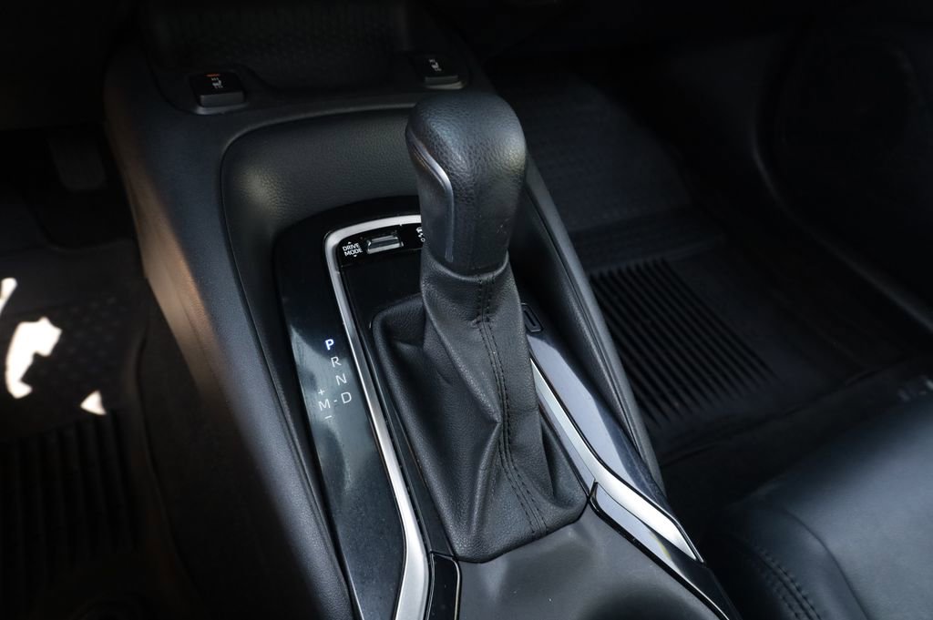 Used 2023 Toyota Corolla XSE image 8