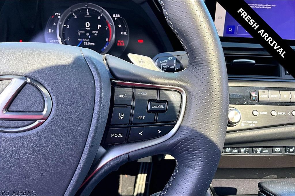 Used 2024 Lexus ES 350 F Sport w/ Accessory Package (Z2) image 12