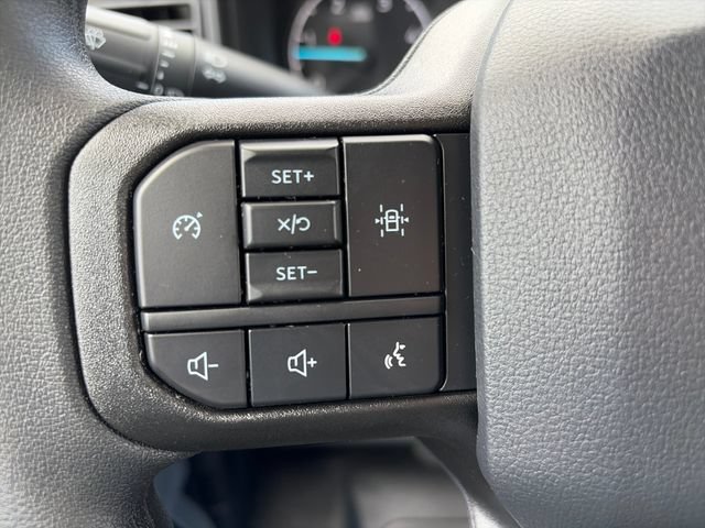 New 2026 Ford F550 4x4 Crew Cab image 12
