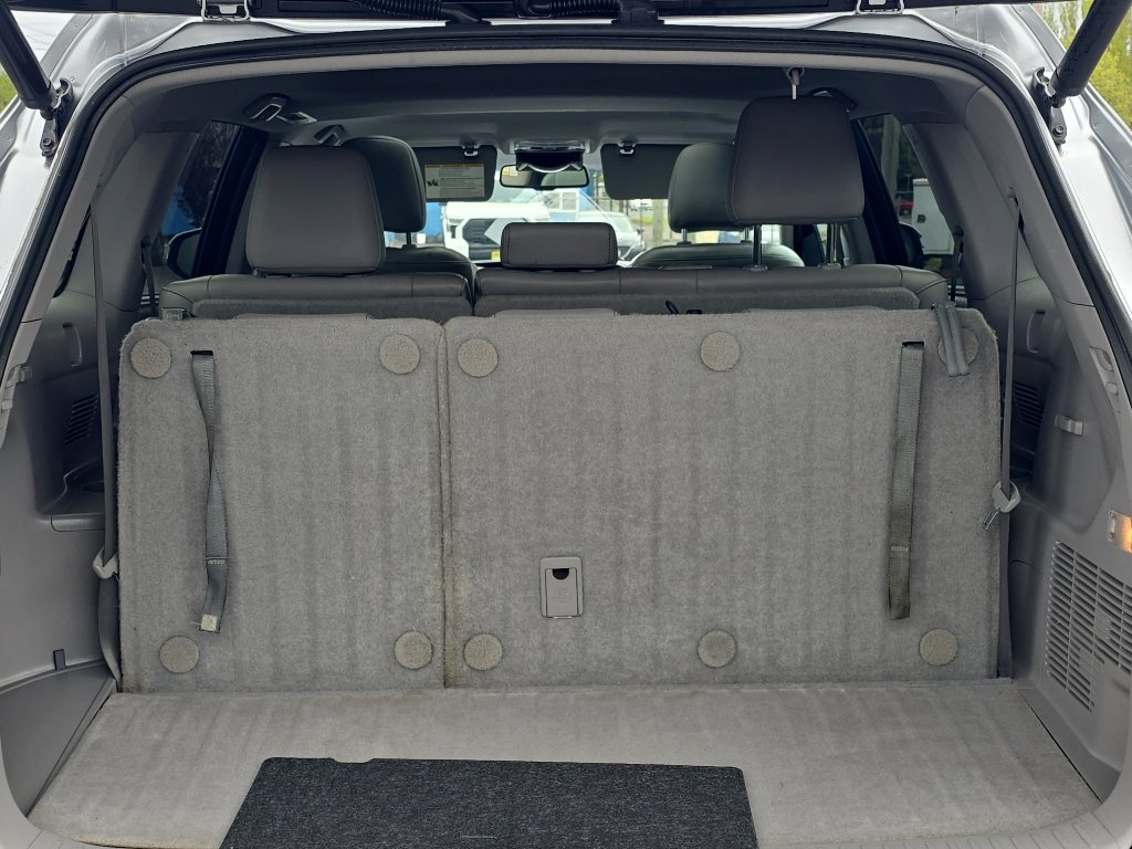 Used 2015 Toyota Highlander XLE AWD/4WD image 9