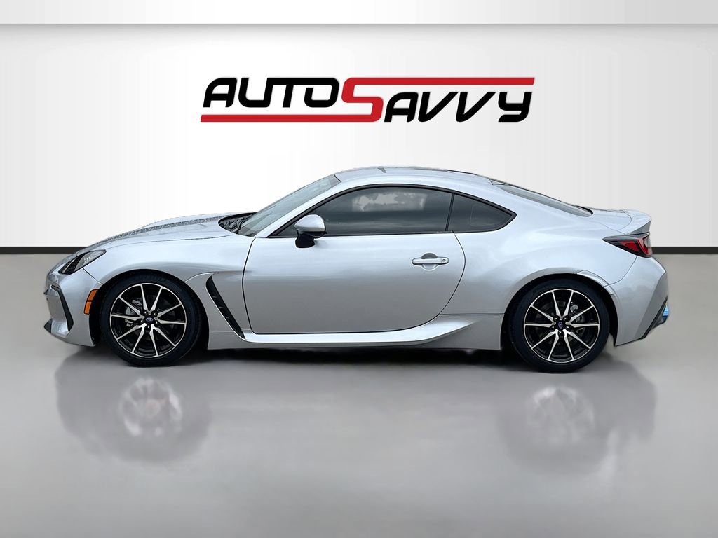 Used 2025 Subaru BRZ Limited RWD image 4