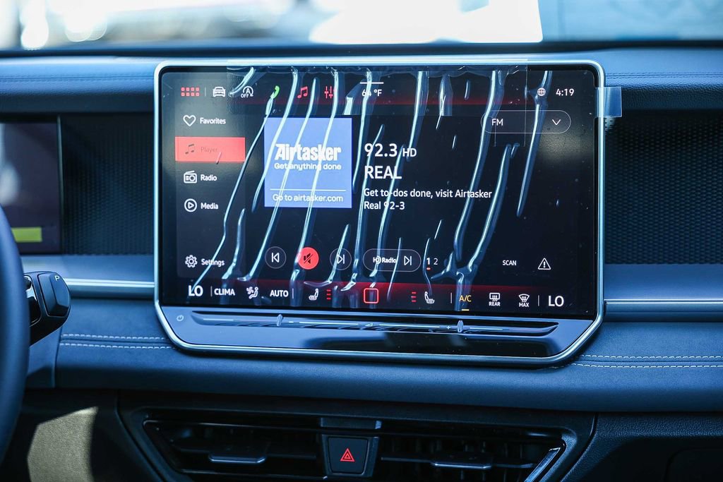 New 2026 Volkswagen Tiguan SE image 23