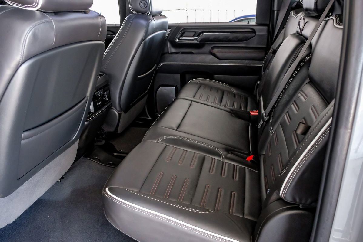 Used 2024 GMC Sierra 2500 AT4X image 36