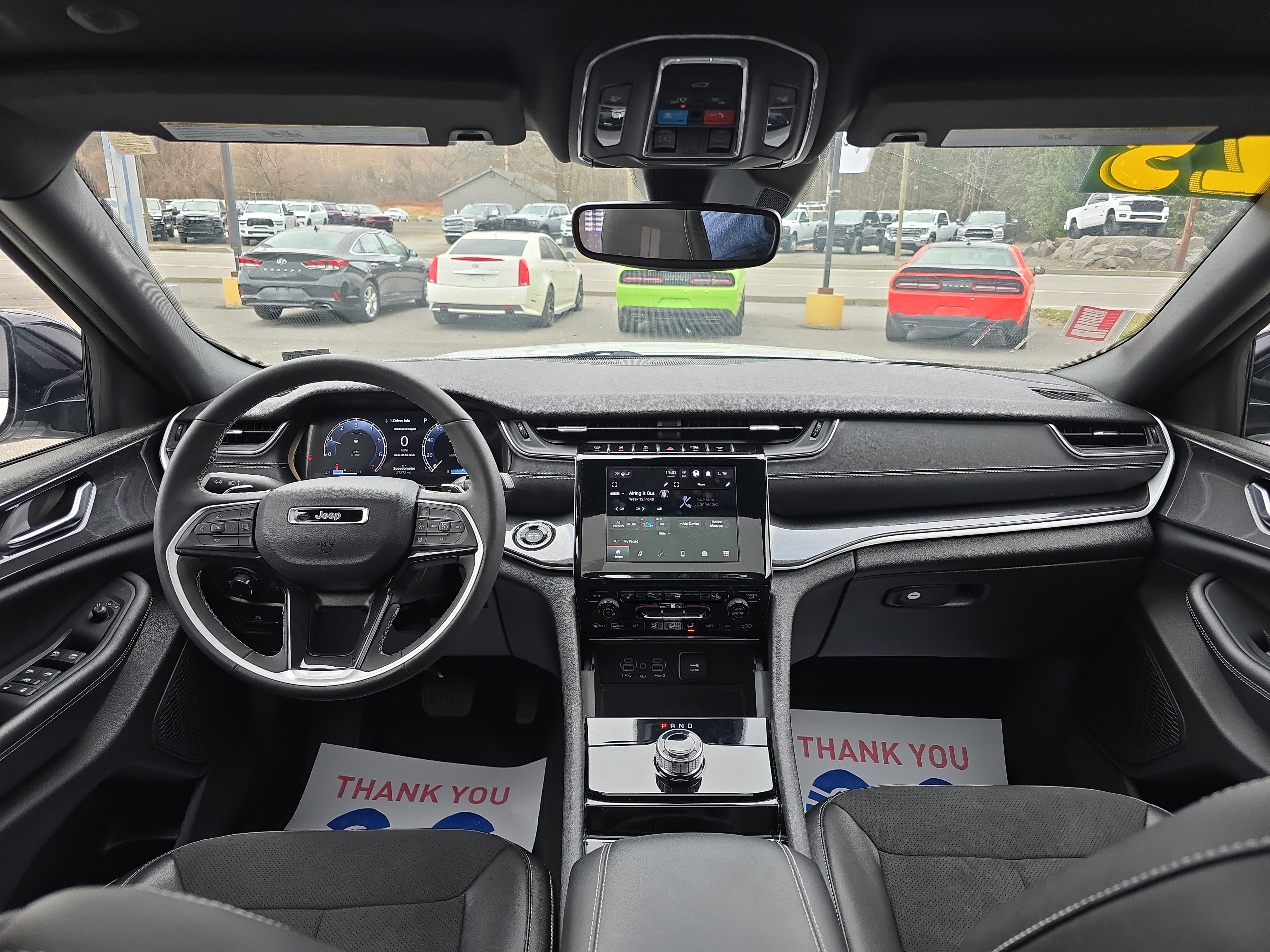 Used 2023 Jeep Grand Cherokee Altitude image 15