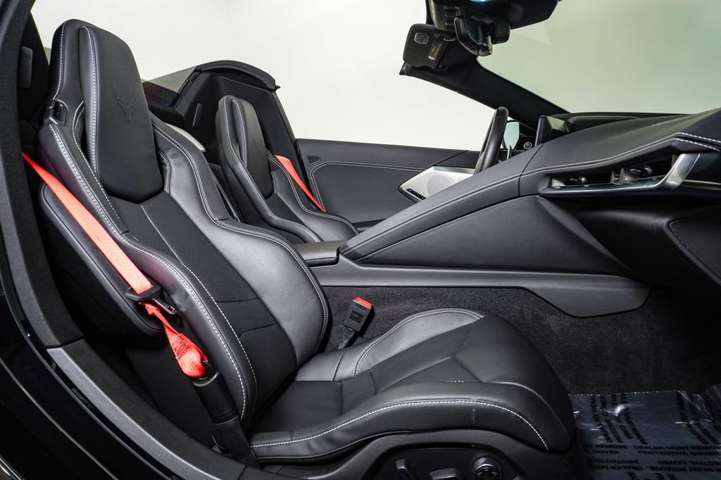 Used 2023 Chevrolet Corvette Z06 RWD image 18