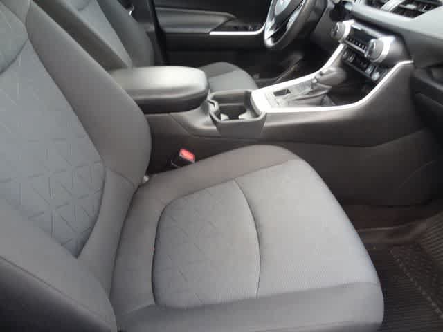 Used 2020 Toyota RAV4 XLE w/ Convenience Package AWD/4WD image 23