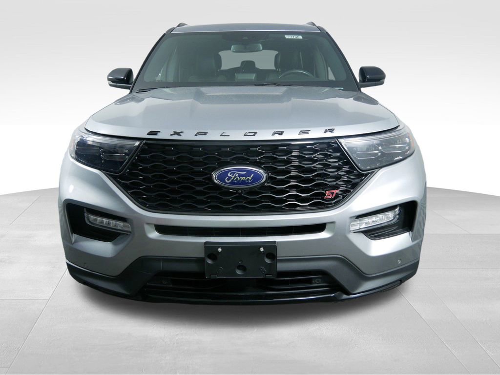 Used 2022 Ford Explorer ST w/ ST Street Pack image 3