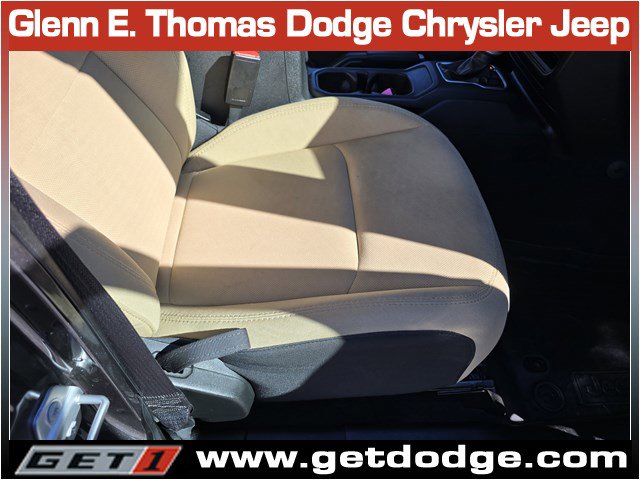 Certified 2023 Jeep Gladiator Willys image 35