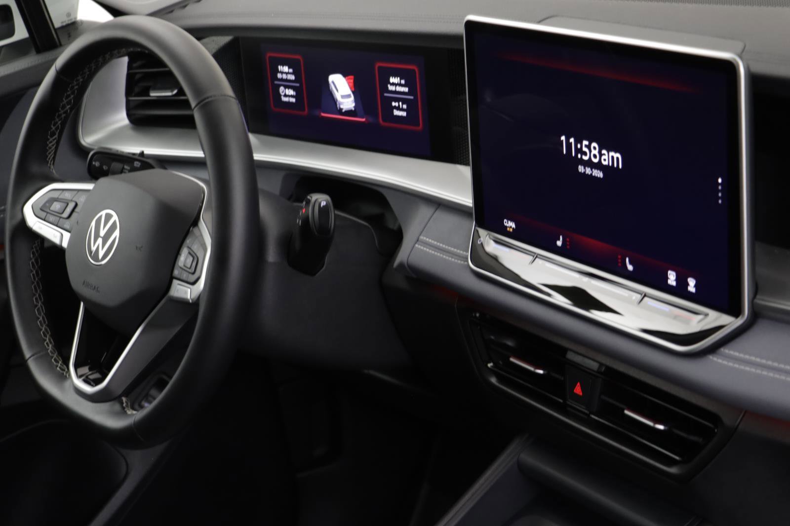 Used 2025 Volkswagen Tiguan SE w/ Panoramic Sunroof Package image 22