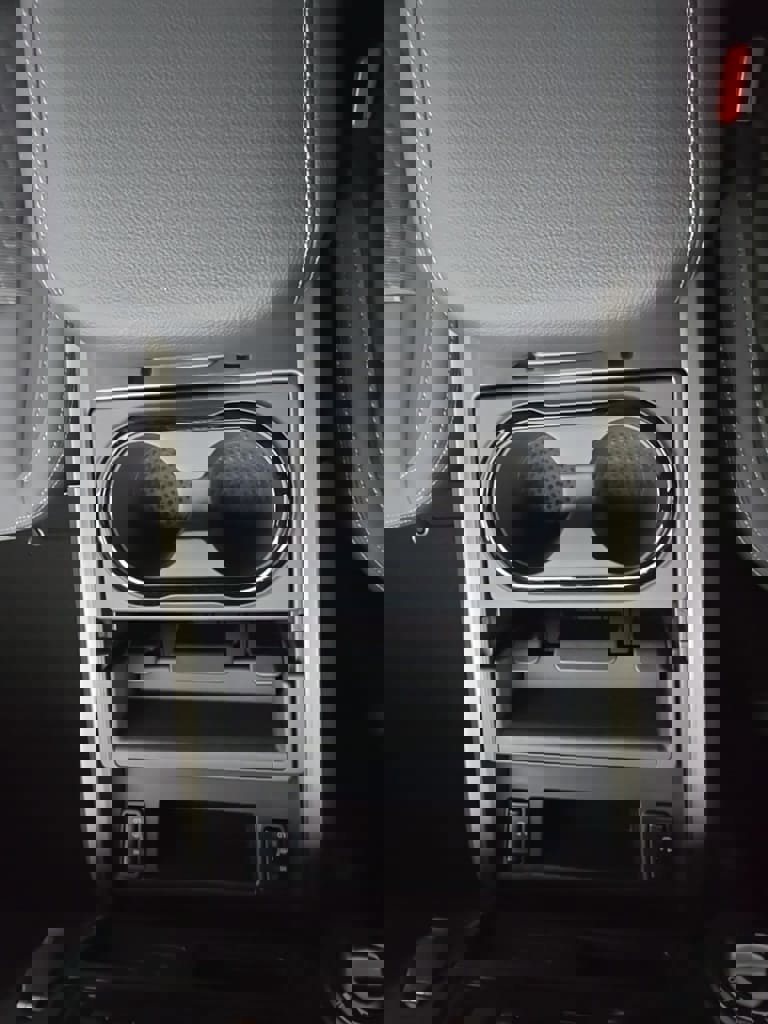 Used 2024 Nissan Titan SV w/ SV Bronze Edition Package image 23