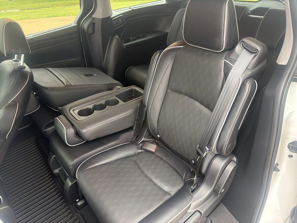 Used 2024 Honda Odyssey Elite image 34