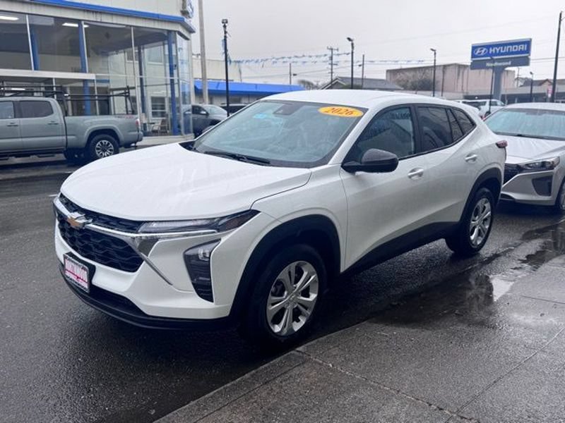 New 2026 Chevrolet Trax LS