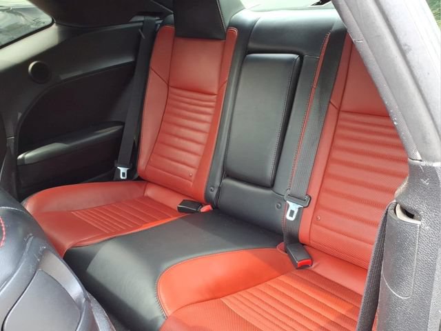 Used 2015 Dodge Challenger R/T Plus RWD image 14