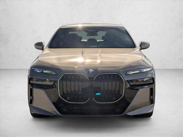 New 2026 BMW 750e xDrive image 6