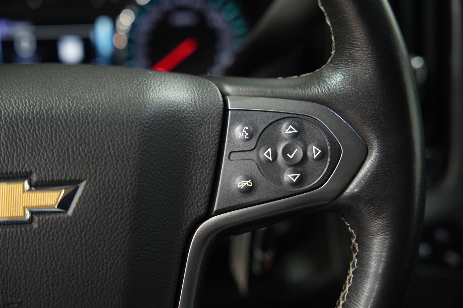 Used 2017 Chevrolet Silverado 1500 LTZ w/ Sport Package image 34