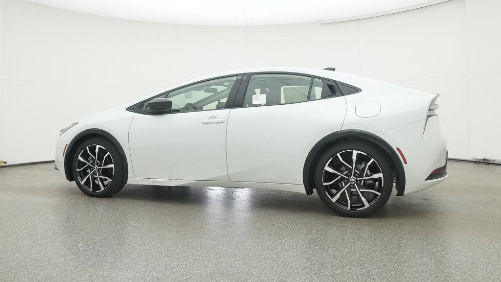 New 2026 Toyota Prius Plug-In Hybrid image 12