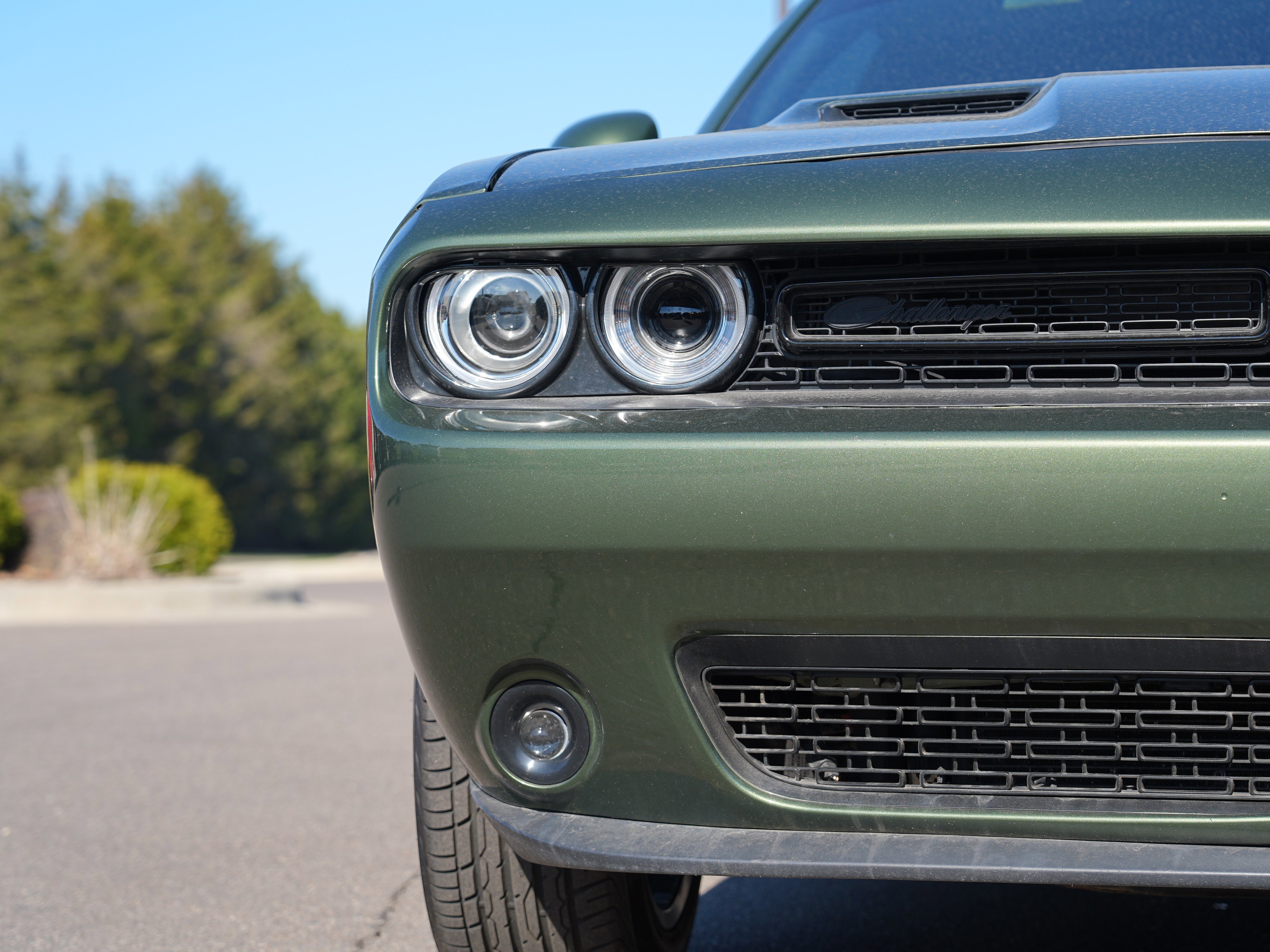 Used 2020 Dodge Challenger SXT w/ Blacktop Package image 9